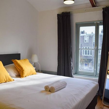 Private 4P Top Floor - Hostel Apartment أمستردام المظهر الخارجي الصورة